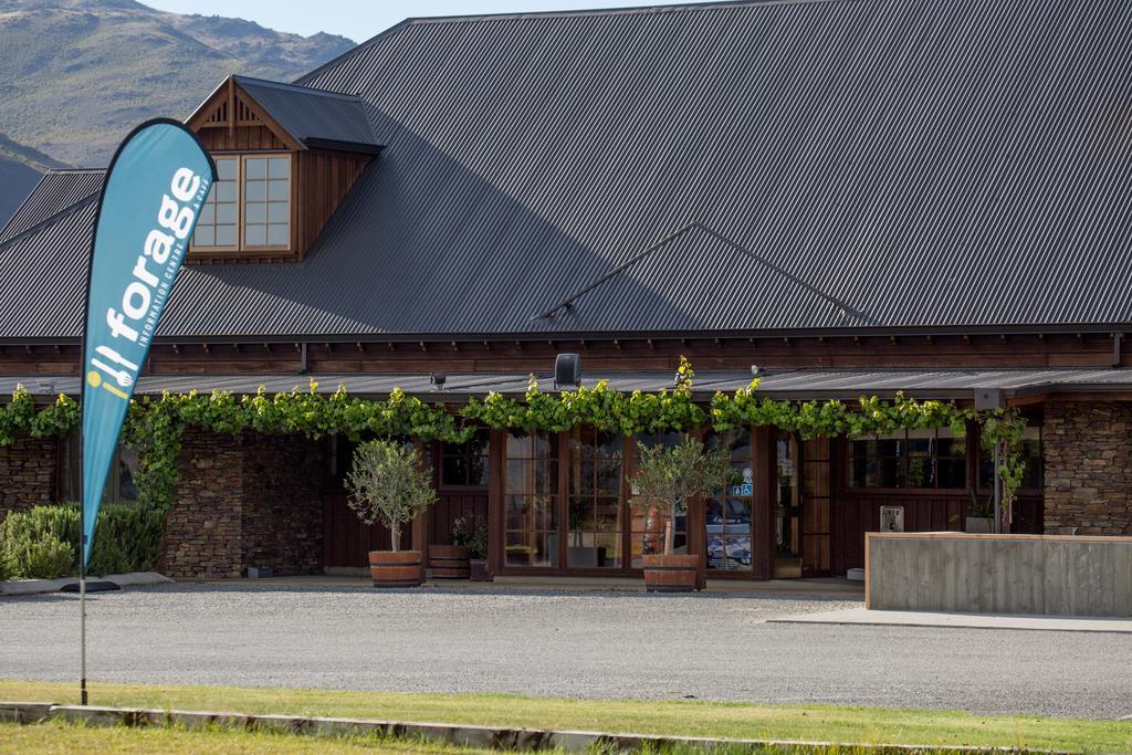The Harvest Hotel Cromwell Extérieur photo